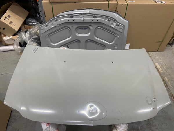 УЦЕНКА Капот LADA Largus/RENAULT Logan 04-13 (новый) мелкие вмятины (катафорезный грунт) (без герметика) Lada