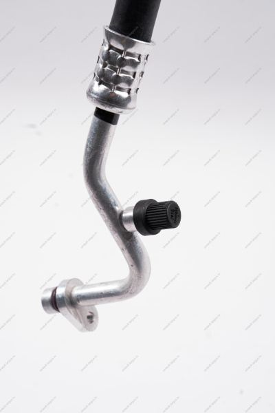 Трубка компрессора кондиционера (от компрессора к радиатору)) RENAULT Logan Sat