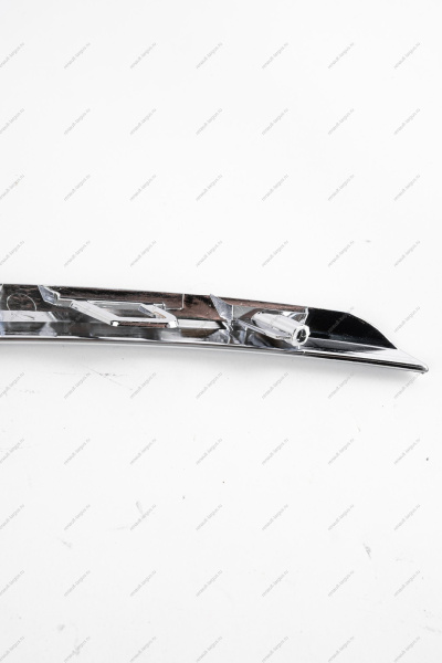 Молдинг переднего бампера верхний левый (хром) LADA Largus (FL) NEW Россия