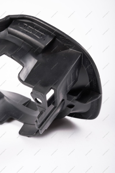 Держатель птф правый RENAULT Duster/Рено Дастер (пласт) Renault