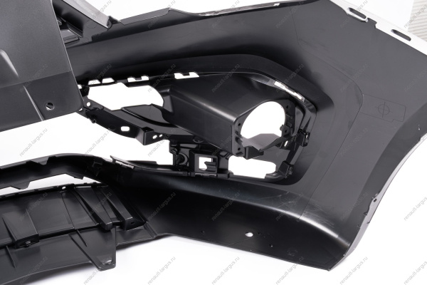 Бампер передний неокрашенный без отверстий под датчики системы парковки (под покраску) Vesta NG Россия