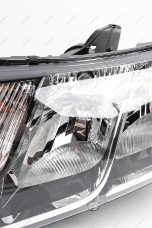 Фара левая RENAULT Logan/Рено Логан 2014- Renault