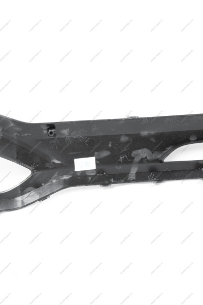 Накладка заднего бампера нижняя (серебристая) LADA Vesta SW Cross NG Lada