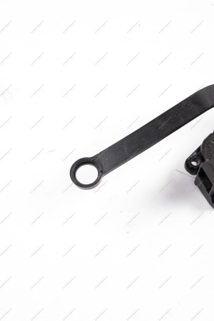 Моторедуктор заслонки смешивания и распределения отопителя с рычагом в сборе Lada Vesta Lada