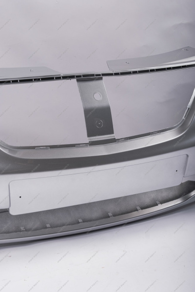 Бампер передний LADA Largus/Лада Ларгус крашеный 691 Платина (Серебристый) без заглушки под букс. крюк Lada