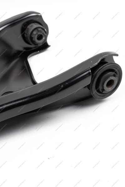 Рычаг передний правый LADA Largus/Logan 2014- (с боковой проточкой) Lada