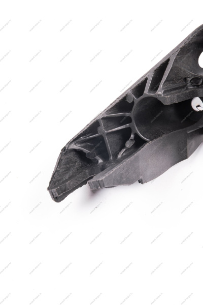 Кронштейн LADA Largus крепления троса переключения КПП-JR5 Renault