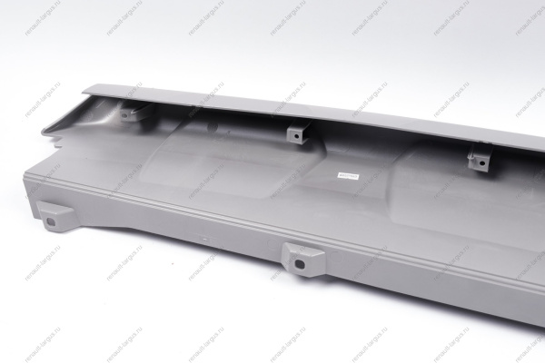 Накладка LADA Largus Cross (FL) NEW переднего бампера центральная (цвет серебристый) Lada