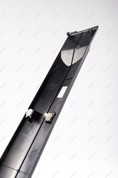 Молдинг двери задней левой LADA Largus (FL) NEW Lada