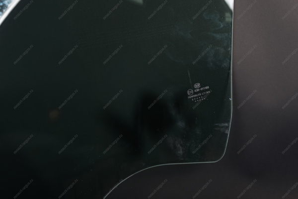 Стекло двери переднее правоеTinted (тонирован) LADA Largus (AGC) Lada