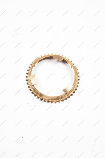 Кольцо блокируюшее кпп синхронизатора 1-2 передачи наружнее КПП-JR5 LADA Largus Renault