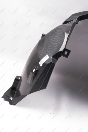 Подкрылок RENAULT DUSTER 17- перед.лев. Polcar