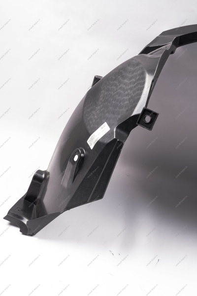 Подкрылок RENAULT DUSTER 17- перед.лев. Polcar