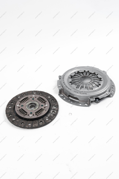 Диск сцепления ведомый+нажимной (без выжимного подшипника)C1060326 LADAVesta 1.6 c 2015-17/Largus 1.6 c 2016 к-т Valeo