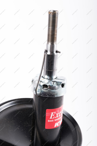 Амортизатор газовый LADA Largus передний подвески для универсала KYB 1шт