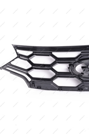 Решетка переднего бампера средняя LADA Vesta SW Cross NG Lada