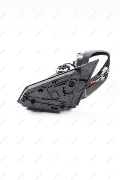 Зеркало LADA XRAY заднего вида правое электр. с повторит. (без облицовки) Renault