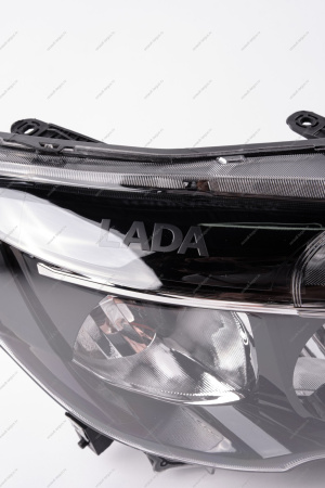 Фара LADA Vesta/Веста/SW/ SW Cross правая (с логотипом LADA) (качество оригинала) GAMMA