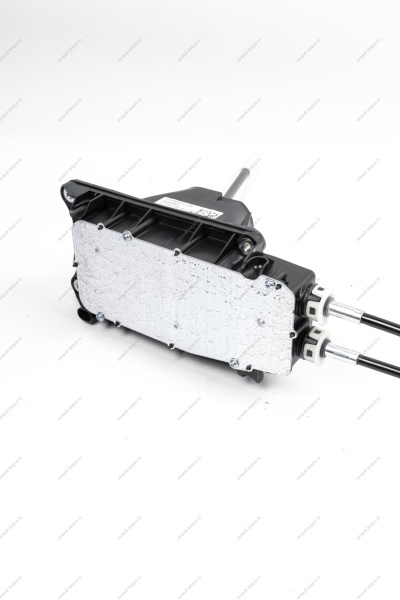 Привод управления механизмом выбора передач в сборе с тросами КПП-JR5 двиг.p3m,p4m) Lada Largus Lada