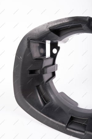 Держатель птф правый RENAULT Duster/Рено Дастер (пласт) Renault