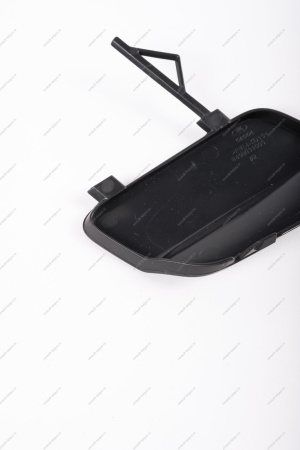 Крышка окна под переднюю буксирную проушину Lada Vesta SW Cross Lada