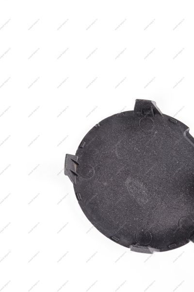 Заглушка окна переднего бампера LADA Largus/Лада Ларгус под буксир. крюк.691 крашеная Lada