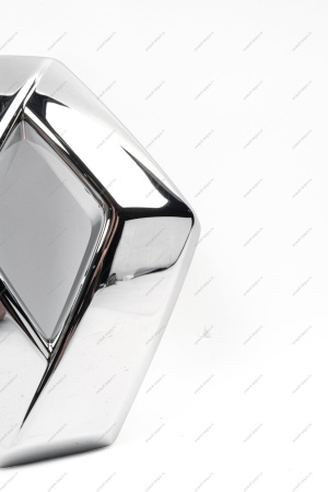 Эмблема RENAULT Logan 2014- решетки радиатора (Ромб) Renault