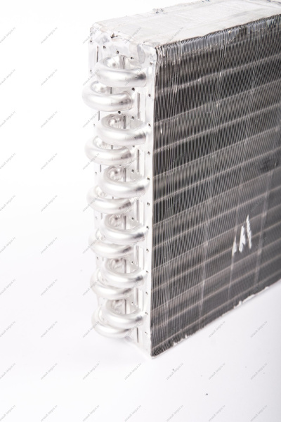 Радиатор отопителя LADA XRAY/Vesta 1021589C VALEO