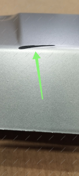 РОЗНИЦУ Накладка новая LARGUS Cross/LARGUS Cross FL заднего бампера центральная (цвет серебристый) ( Царапина ) Lada