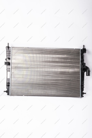 Радиатор охлаждения LADA Largus/Лада Ларгус с кондиц. 16 кл. . Lada