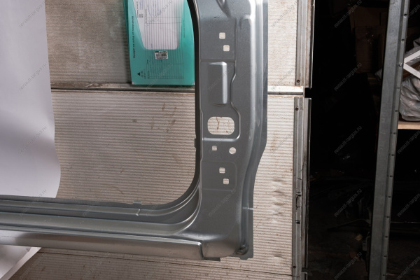 Боковина кузова LADA Vesta/Веста седан наружная правая (ОЦИНКОВАННОЕ напыление) (крыло заднее+порог) Lada