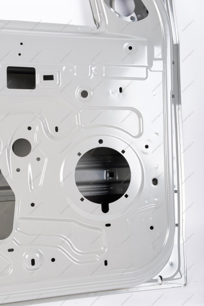 Дверь передняя левая (без отв под молдинг, с отв под личинку) LADA Largus (FL) NEW Lada