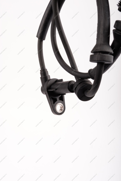 Датчик LADA Vesta скорости переднего колеса PEKAR