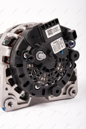 Генератор LADA Largus 90A 14V Renault