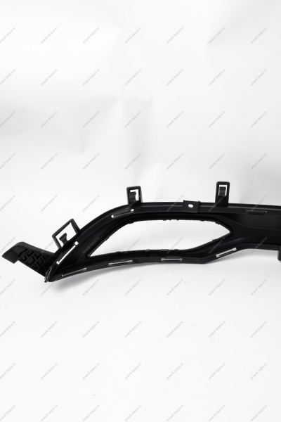 Накладка заднего бампера нижняя LADA Vesta FL Lada