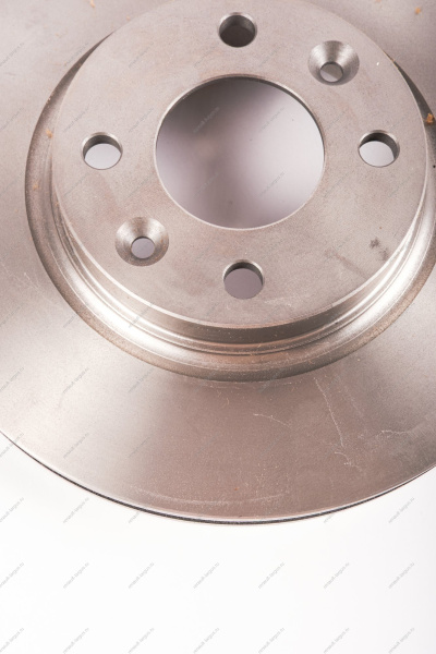 Диск тормозной RENAULT Clio (12-),Logan (12-),Sandero (12-) передний (1шт.) MANDO