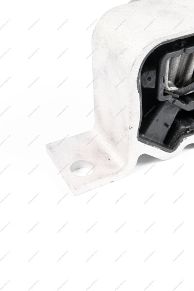 Опора правая подвески двигателя с кронштейном LADA Vesta Lada