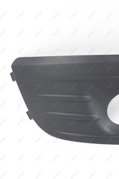 Облицовка противотуманных фар ПРАВАЯ (цвет СЕРЫЙ) LADA Largus/Largus Cross Lada