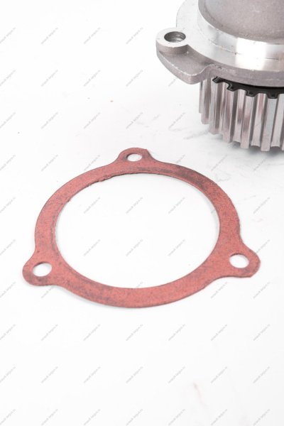 Насос водяной 2108-2115,Ока Автомагнат (модернизированная крыльчатка)