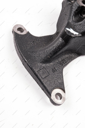 Кронштейн правой опоры двигателя 21129 (P4M) LADA Vesta Lada