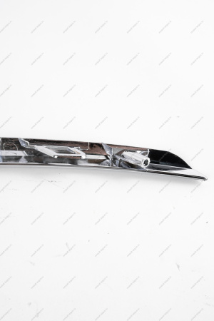 Молдинг переднего бампера верхний левый (хром) LADA Largus (FL) NEW Lada