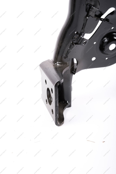 Балка заднего моста LADA Largus/Лада Ларгус в сб. с сайлентблоками Ukor Auto