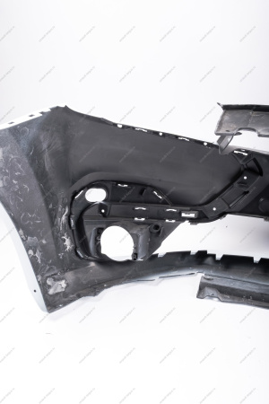 Бампер LADA Largus (FL) NEW передний с буксирной проушиной крашеный в цвет 221 Ледниковый (Белый) Lada