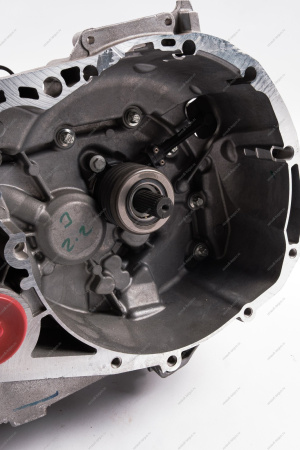 Коробка передач JR5-549 (BVM5-JR5/K4M,K7M) (тросовый привод) LADA Largus Renault