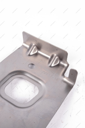 Усилитель панели рамки радиатора левый верхний Lada Vesta Lada