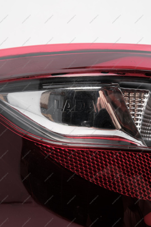 Фонарь задний наружный левый светодиодный LADA Vesta FL Россия