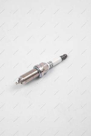 Свеча зажигания LADA Largus для двигателя 11182 LECAR