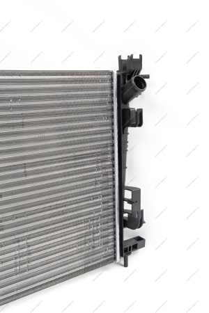 Радиатор LADA XRAY/Vesta/RENAULT Logan 2014- охлаждения Renault