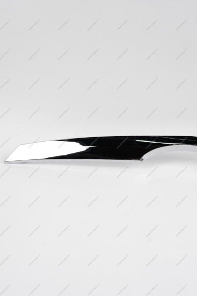 Молдинг решетки радиатора верхний (хром) LADA Largus Россия