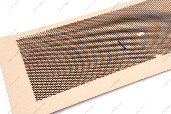 Защитная сетка радиатора LADA Xray Cross (фигурная) Дополниельное оборудование